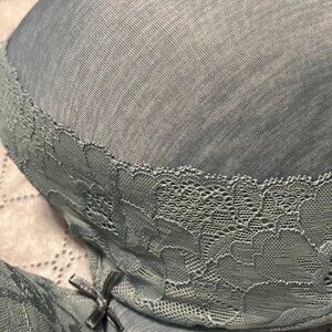 Cacique LANE BRYANT Light Blue Lightly Lined T-Shirt Bra Lace Detail 40DD NWOT